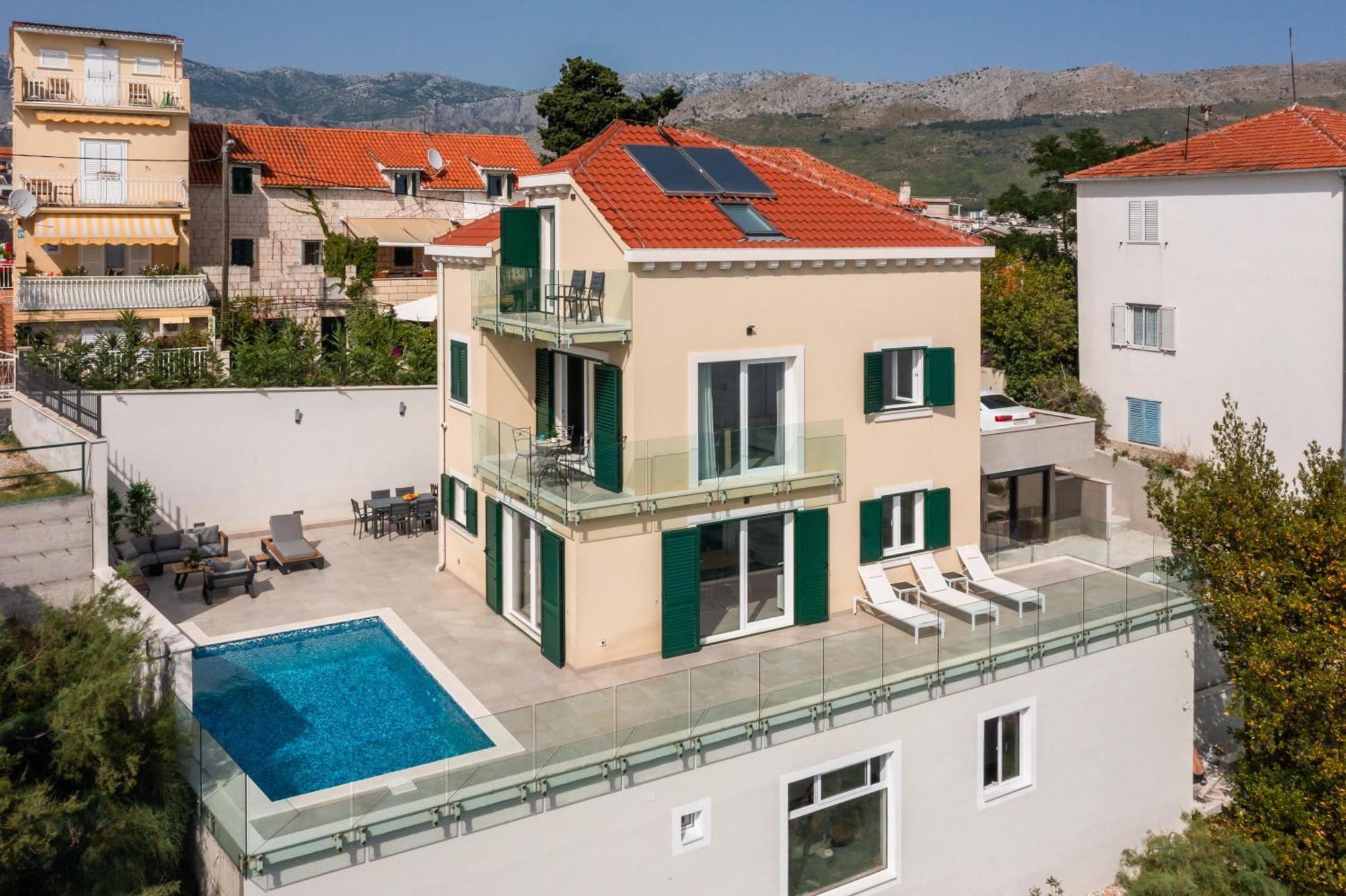 Epetium Beach Villa Сплит Экстерьер фото