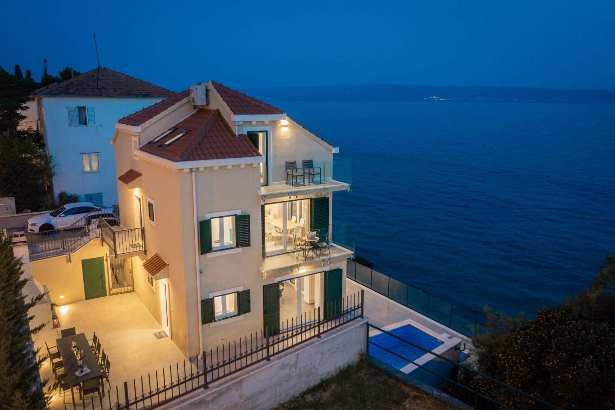 Epetium Beach Villa Сплит Экстерьер фото