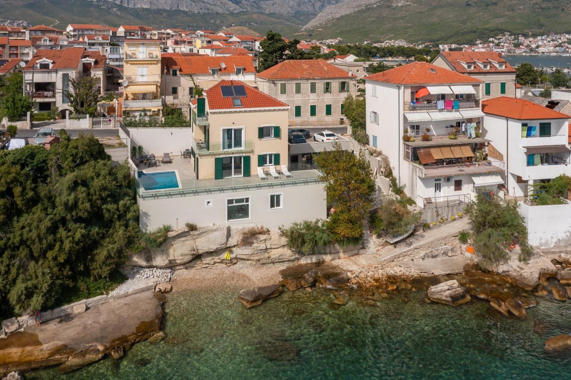 Epetium Beach Villa Сплит Экстерьер фото