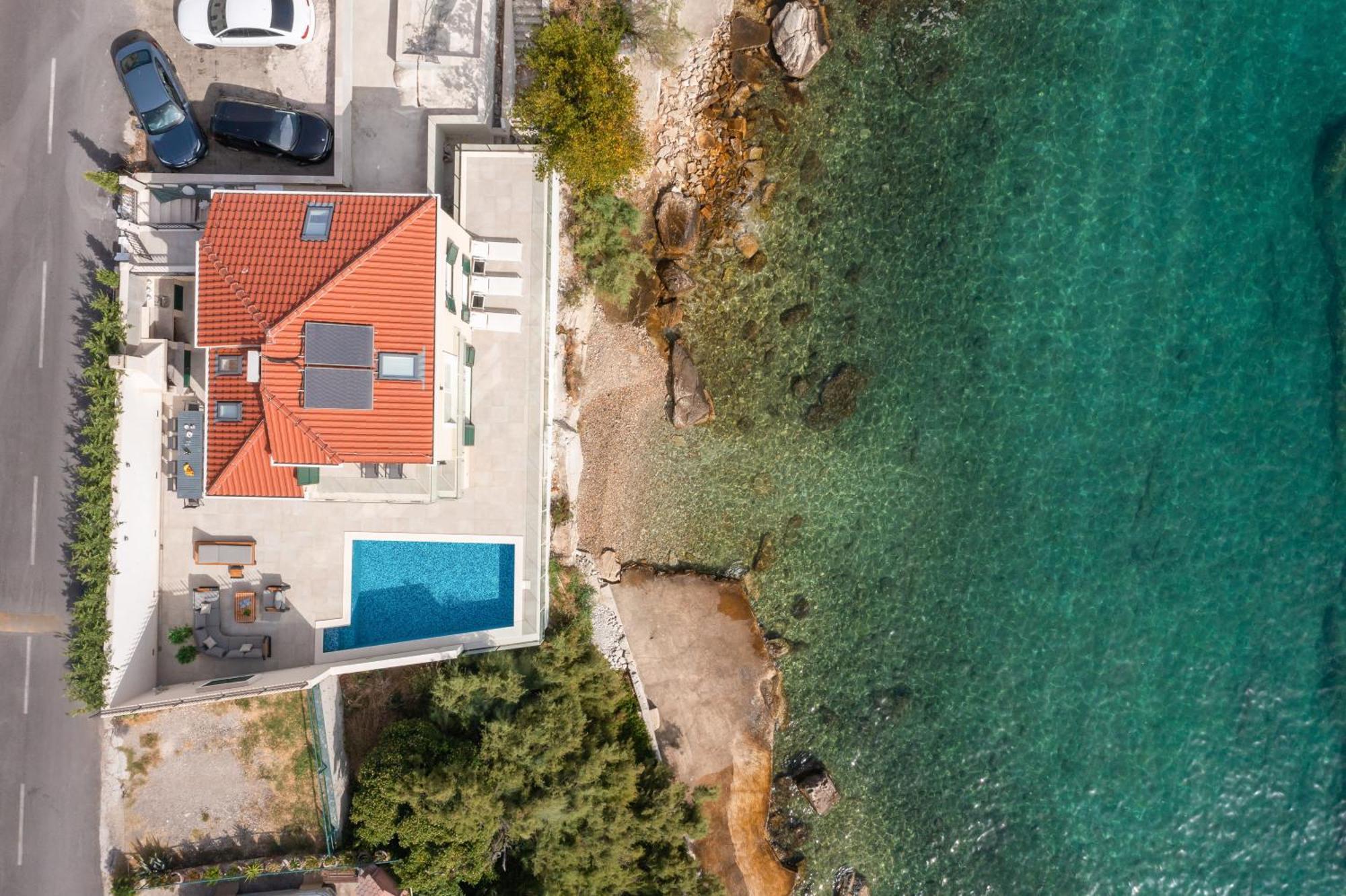 Epetium Beach Villa Сплит Экстерьер фото